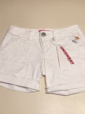 Union Bay White Juniors Shorts